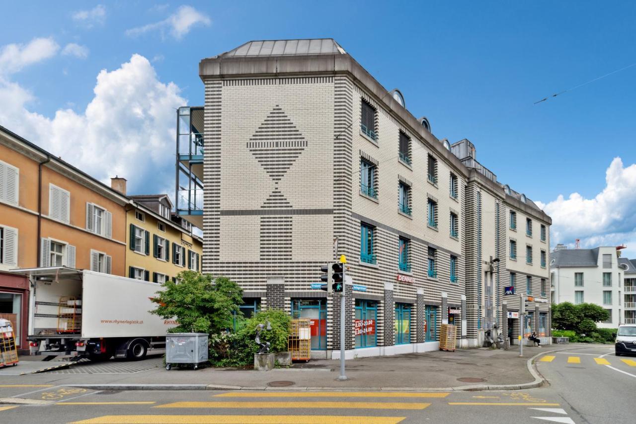 Spacious Central Apartments Hoting Цюрих Екстериор снимка