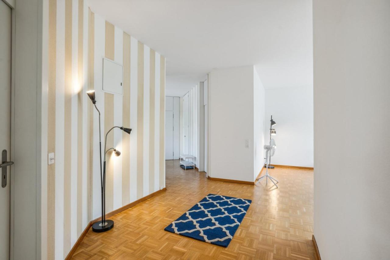 Spacious Central Apartments Hoting Цюрих Екстериор снимка