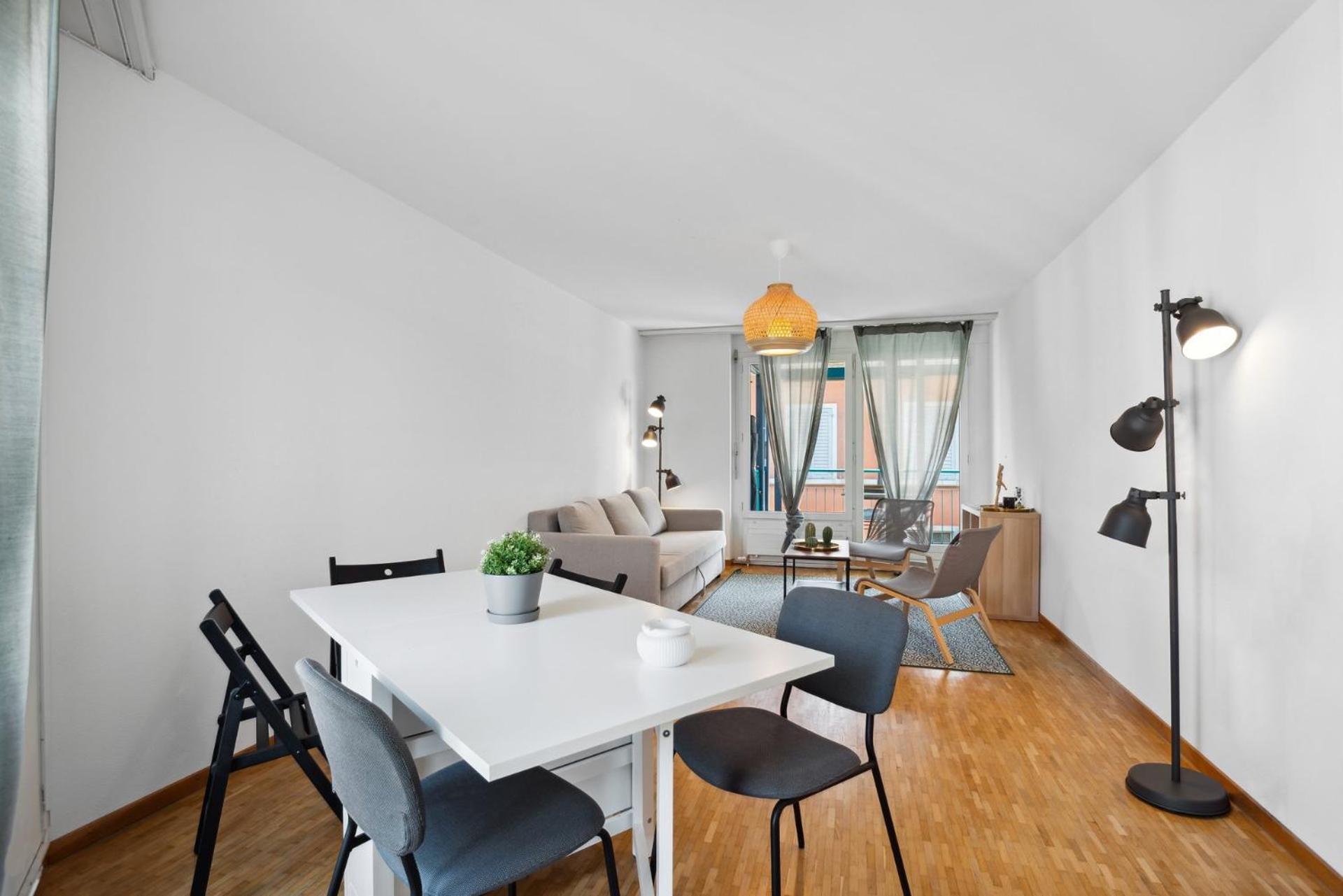 Spacious Central Apartments Hoting Цюрих Екстериор снимка