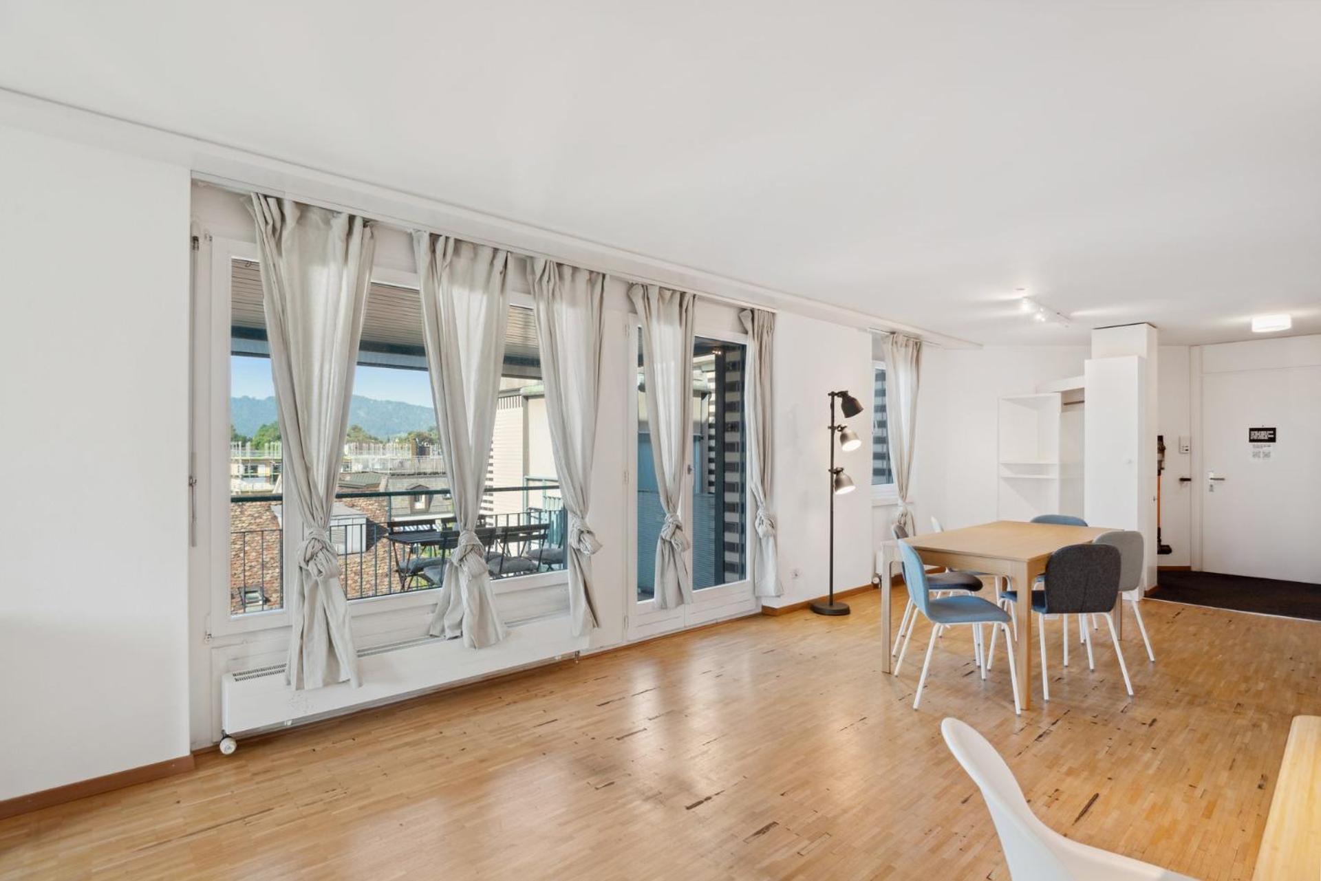 Spacious Central Apartments Hoting Цюрих Екстериор снимка