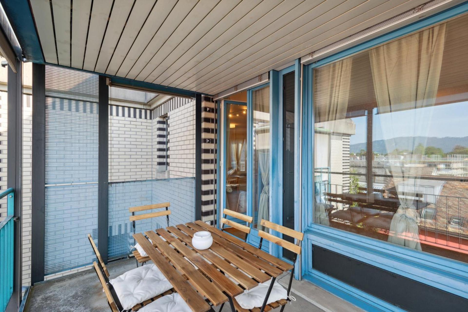 Spacious Central Apartments Hoting Цюрих Екстериор снимка